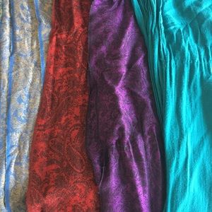 Four scarves. Printed patterns are Pashmina.